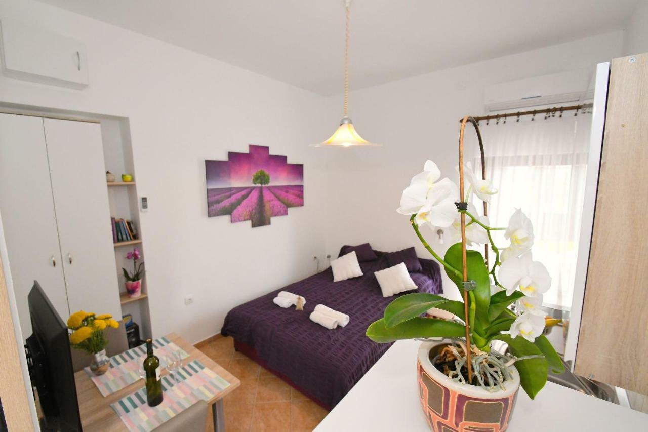 Studio Apartman Kris Marinici  Extérieur photo